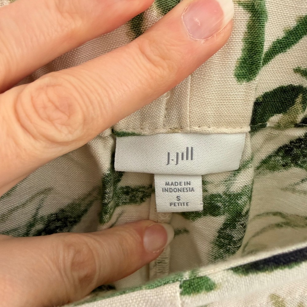 J. Jill Wide Leg Linen Blend Cropped Botanical Print Pants (Small P) Flowy Light - Picture 7 of 16